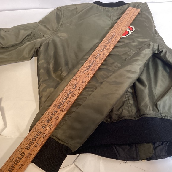 Sebby Olive Green Bomber Jacket with Patches Women’s size Large - Picture 14 of 14